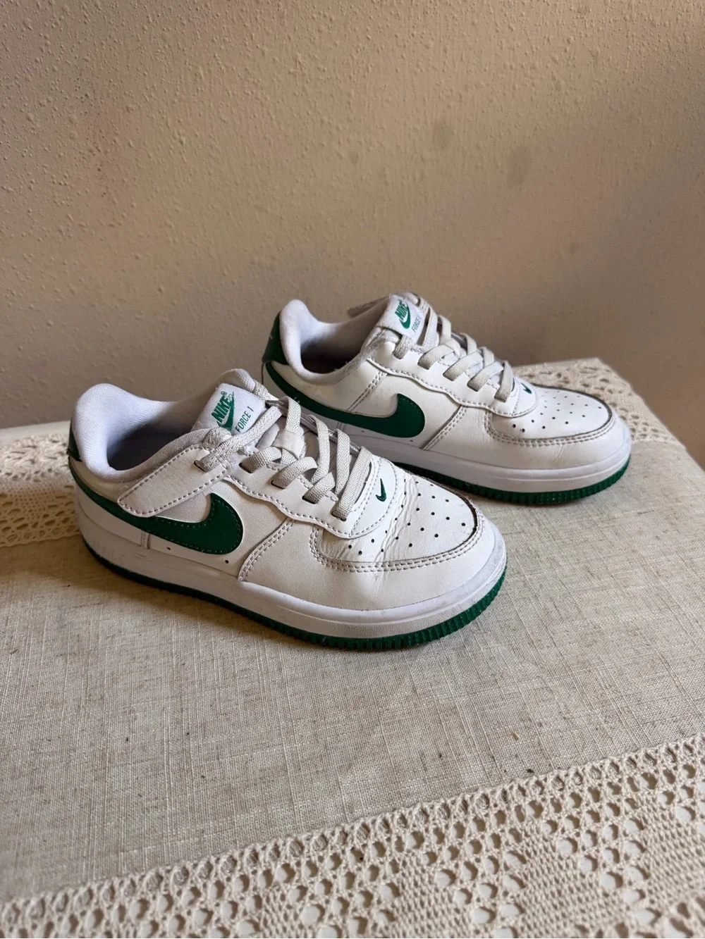 Nike low top